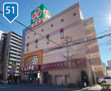 ライフ 神田和泉町店徒歩2分