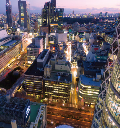 新宿駅西口前