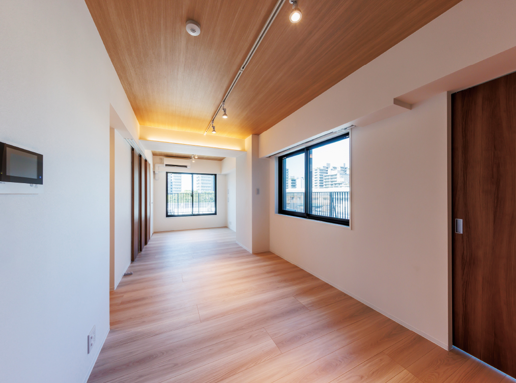 ※掲載の写真はVタイプを撮影したものです。画像と一部異なる場合がありますが、現況を優先します。